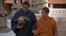 02 - Belly Of The Beast 2003 BluRay 720p AC3x264-CHD.mkv_snapshot_00.28.05.766.jpg