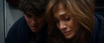 04 - The Boy Next Door 2015 1080p BluRay DTS x264-CtrlHD SV.mkv_snapshot_01.24.16.760.jpg