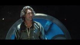 03 - DOA Dead or Alive 2006 ViE 1080p Remux AVC DTS-HD MA 51.mkv_snapshot_01.03.47.073.jpg