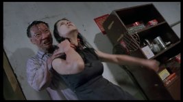 04 - Daughter of Darkness 2 1994 Blu-ray 1080p AVC LPCM 20.m2ts_snapshot_01.34.11.676.jpg