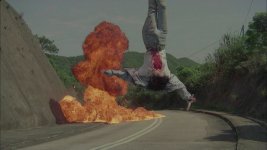 04 - Angel Terminators 1 1991 1080p Remux AVC DTS-HD MA 20.mkv_snapshot_01.27.08.200.jpg