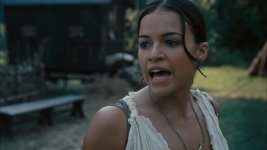 02 - Bloodrayne 2005 1080p BluRay x264 DTS-DEFiNiTE_sub viet.mkv_snapshot_00.12.29.165.jpg