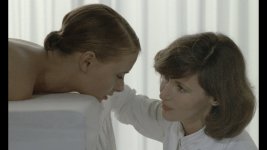 02 - Emmanuelle 4 1984 1080p BluRay REMUX AVC FLAC2.0-TRiToN - PD.mkv_snapshot_00.15.11.828.jpg