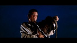 03 - The Flying Guillotine - 1975 1080p CV V.mkv_snapshot_01.21.44.500.jpg