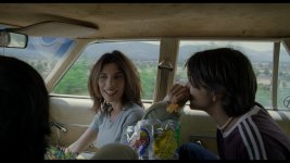 02 - PDV - And Your Mother Too 2001 Criterion.Collection.1080p.Bluray Remux AVC DTS-HD.MA.5.1-...jpg