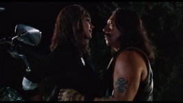 04 - PDV - Machete 2010 1080p BluRay REMUX.AVC DTS-HD MA5.1-TapDoanSatThu.mkv_snapshot_01.40.1...jpg