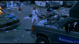 04 - TM - PDV - Resident Evil 2002 1080p VIE Bluray Remux-HangQuy.mkv_snapshot_01.33.45.495.jpg