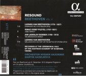 Beethoven Resound Vol. 2 Symphony No. 7 & Wellington_s Victory (Haselböck - Wiener Akademie)-B.jpg