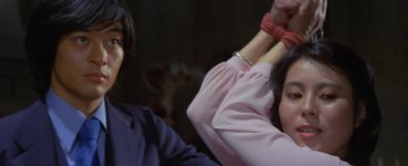 03 - Star of David Beautiful Girl Hunter 1979 BluRay 1080p-ATHEiST.mkv_snapshot_01.22.24.523.jpg