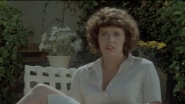 02 - PDV - Private Lessons 1981 Remux 1080p GER Blu-ray AVC DTS-HDMA20 - BaiHocDauDoi.mkv_snap...jpg